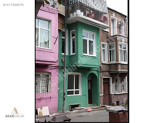 BALAT SAHİLE YAKIN 3 KATLI CUMBALI EV Satılık Müstakil Ev İlanları