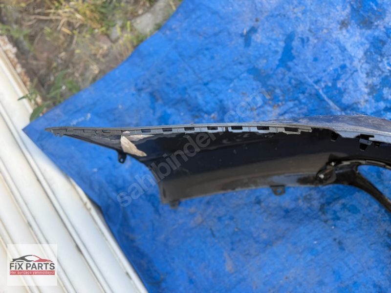 Mercedes E Tampon (Arka)