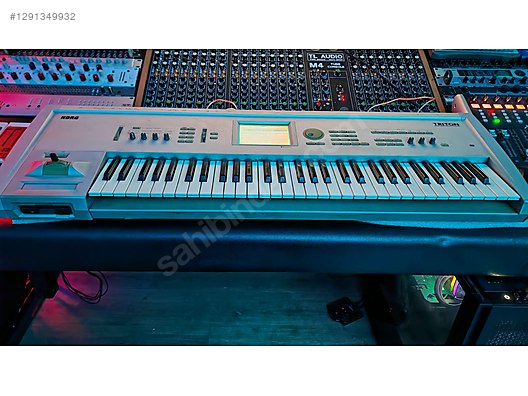 Korg Triton (Sahne Görmemiş Stüdyo aleti) - Synthesizer ve Tuşlu