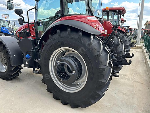 Machinery / Agricultural Machines / Tractors / Case IH / Farmall 110C