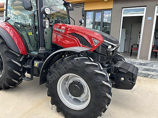Machinery / Agricultural Machines / Tractors / Case IH / Farmall 110C