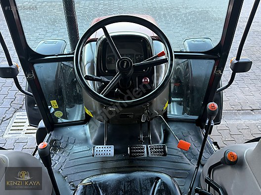 Machinery / Agricultural Machines / Tractors / Case IH / JX90