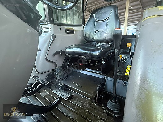 Machinery / Agricultural Machines / Tractors / Case IH / JX90