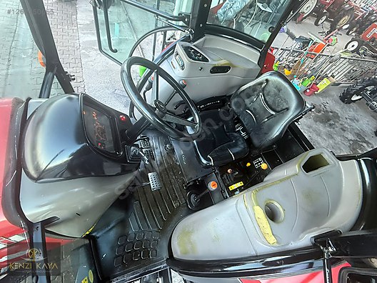 Machinery / Agricultural Machines / Tractors / Case IH / JX90