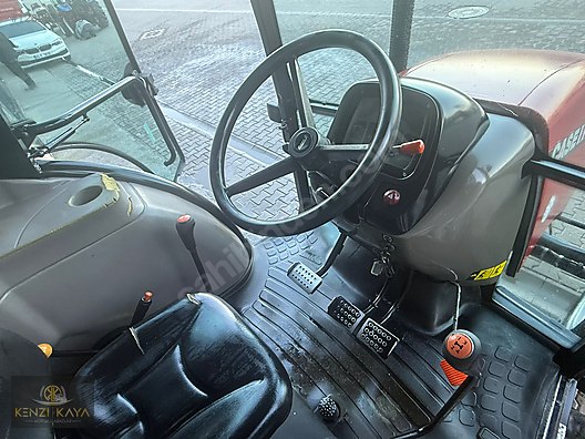 Machinery / Agricultural Machines / Tractors / Case IH / JX90