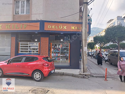 Çiğdem Önen Gemlik Hürriyet Caddesinde Satılık Köşe Dükkan #1274351053