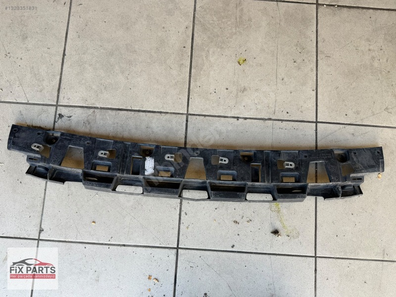 BMW 3 Serisi Tampon Braketi (Ön)