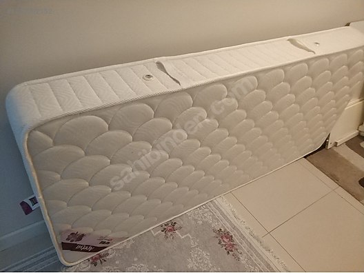 Used & Brand New Items / Home Decor / Furniture / Child & Teen Room / Bed & Mattress