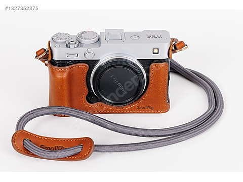 Aynasız / Fujifilm / X-E5 / Fujifilm X-E5 Silver, 14.832 Shutter
