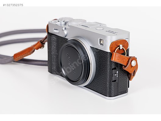 Aynasız / Fujifilm / X-E5 / Fujifilm X-E5 Silver, 14.832 Shutter