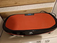 Reemafit titreşimli zayıflama ve kas güçlendirici spor aleti