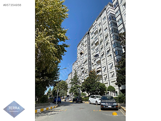for sale flat yenibosna ihlas yuva sitesinde 3 1 110m2 satilik daire at sahibinden com 957354956