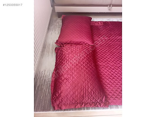 Used & Brand New Items / Home Decor / Home Textiles / Bedspread