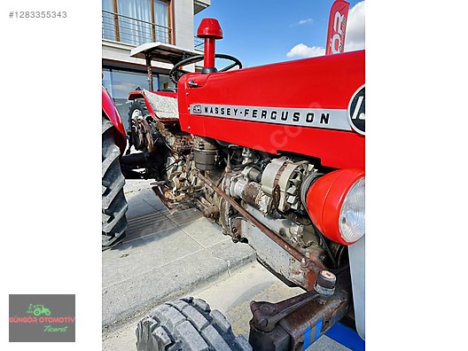 Machinery / Agricultural Machines / Tractors / Massey Ferguson / 135