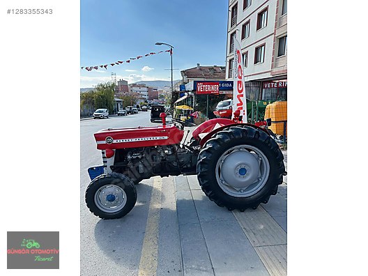Machinery / Agricultural Machines / Tractors / Massey Ferguson / 135
