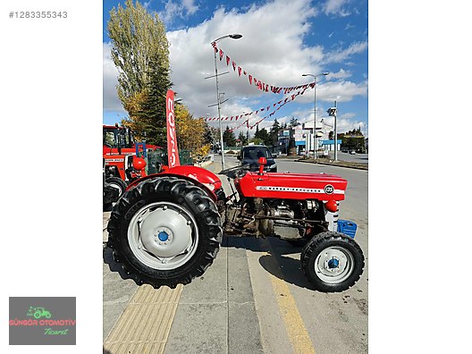 Machinery / Agricultural Machines / Tractors / Massey Ferguson / 135