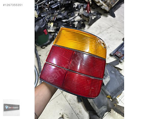 BMW E34 SAĞ DIŞ ORJİNAL STOP (KUSURLU) #1267355351