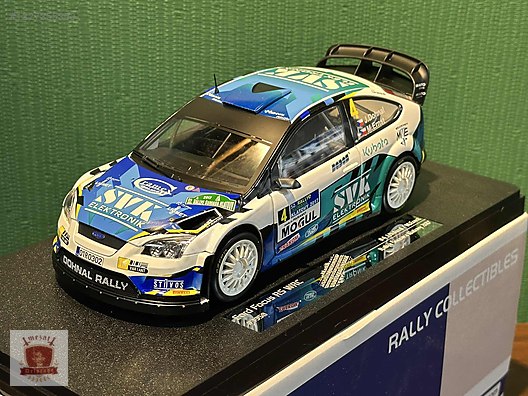 【美品】Sunstar 1/18 Ford Focus WRC（限定品） Sunstar Diecast Model 1:18 Ford Araba - 1327355353
