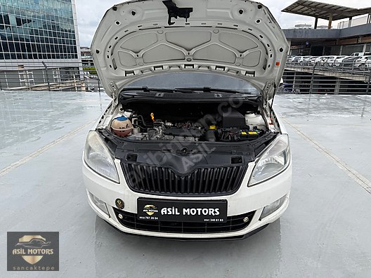 Vasıta / Otomobil / Skoda / Roomster / 1.2 / Style