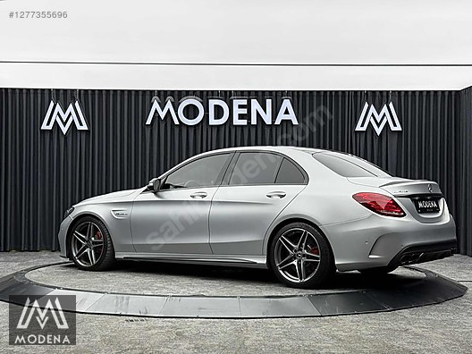 Vasıta / Otomobil / Mercedes-Benz / C Serisi / C 63 AMG