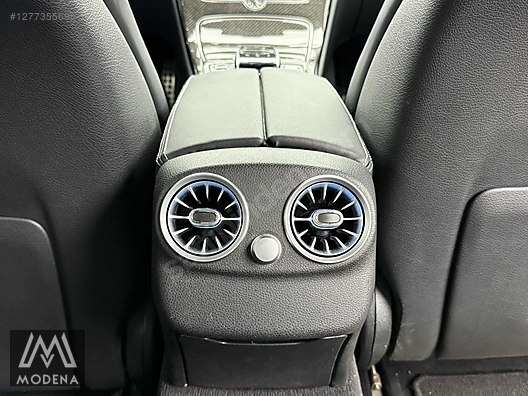 Vasıta / Otomobil / Mercedes-Benz / C Serisi / C 63 AMG