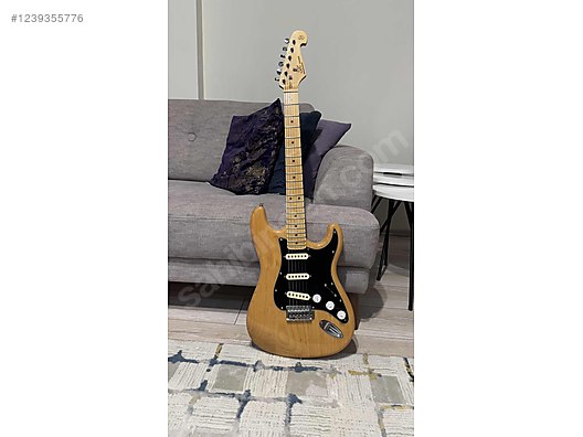 İkinci El ve Sıfır Alışveriş / Müzik / Müzik Aletleri / Telli Çalgılar / Gitar / Elektro