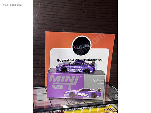 Mini GT Diecast Model Diorama Set - 1315355852