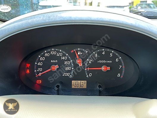 OTOFENİX 2005 NİSSAN MICRA 1.2 VISA OTOMATİK 138.964 KM