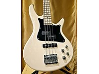 İbanez Srmd200K Vintage Beyaz Bass Gitar