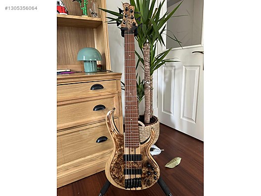 Ibanez BTB846V 6 telli - Antique Brown Stained Low Gloss on