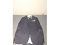 Takım Elbise Sadece Bir gün kullanıldı oğlumun sünneti için aldı