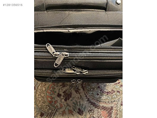 Used & Brand New Items / Clothing & Accessories / Suitcases & Luggage / Single