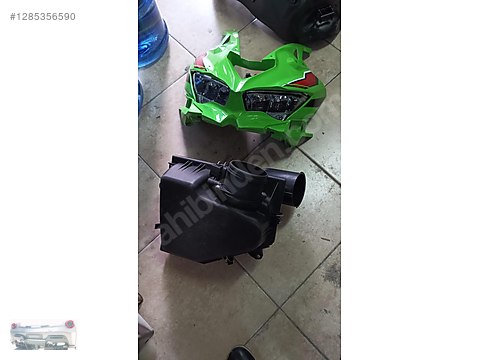 Grenaj / 2024 Kawasaki zx4r ZX4RR kafa grenajı + far set hatasız