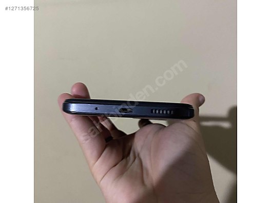 İkinci El ve Sıfır Alışveriş / Cep Telefonu & Aksesuar / Cep Telefonu / Xiaomi / Redmi 12