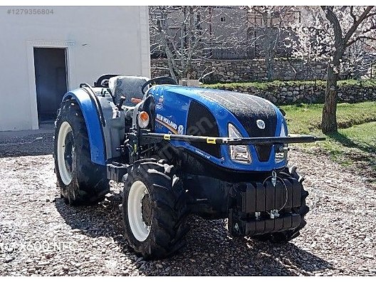 Machinery / Agricultural Machines / Tractors / New Holland / T3.75F