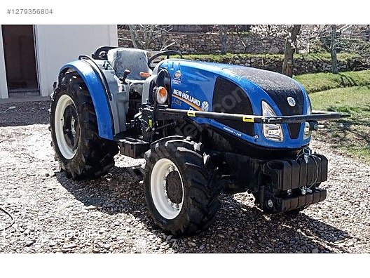 Machinery / Agricultural Machines / Tractors / New Holland / T3.75F