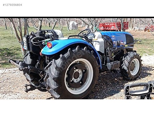 Machinery / Agricultural Machines / Tractors / New Holland / T3.75F