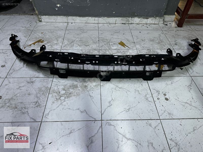 Land Rover Range Rover Tampon (Ön)