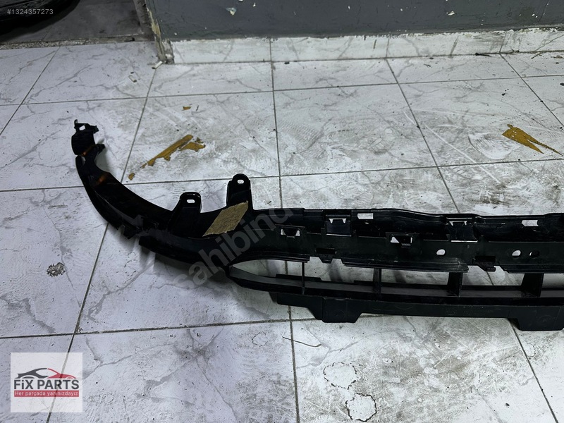Land Rover Range Rover Tampon (Ön)