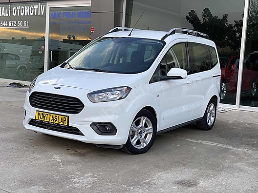 ford tourneo courier 1 5 tdci delux 2021 model hatasiz genis ekran sahibinden comda 953357379