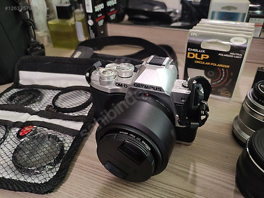 OLYMPUS】EM-10 mark-Ⅲ +14-150mmレンズ付【箱有り】 OLYMPUS】EM-10