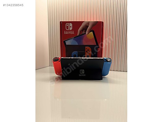 Nintendo Switch OLED 64GB Temiz Orjinal Çantalı + 2 oyun on
