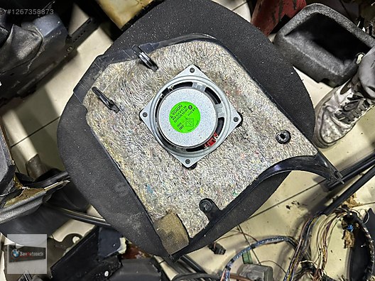 BMW E34 SAĞ ÖN HOPARLÖR KAPAĞI #1267358873