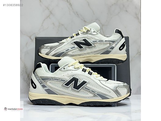 希少品　New Balance 204L【最終お値下げ】 New Balance 204L - Erkek Spor Ayakkabı Modelleri - 1308358922