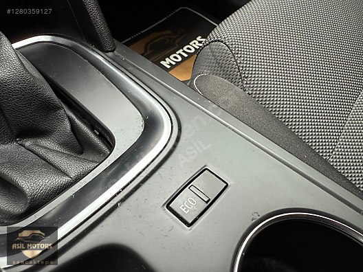 Vasıta / Otomobil / Renault / Megane / 1.3 TCe / Joy Comfort