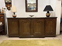 Antika country konsol