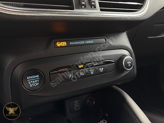 OTOFENİX 2023 FORD FOCUS 1.5 ECOBLUE ACTIVE X OTOMATİK 40.955 KM