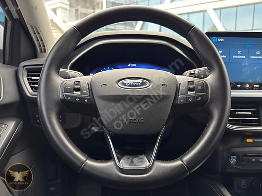 OTOFENİX 2023 FORD FOCUS 1.5 ECOBLUE ACTIVE X OTOMATİK 40.955 KM