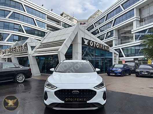 OTOFENİX 2023 FORD FOCUS 1.5 ECOBLUE ACTIVE X OTOMATİK 40.955 KM