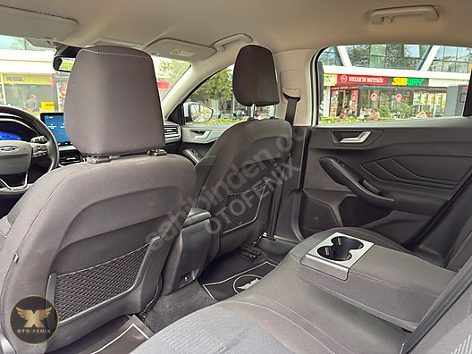 OTOFENİX 2023 FORD FOCUS 1.5 ECOBLUE ACTIVE X OTOMATİK 40.955 KM